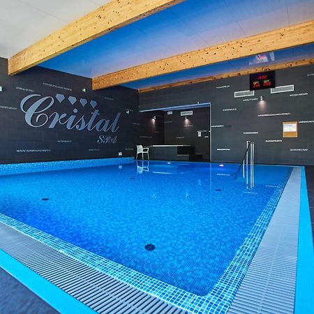 דז'ווירז'ינו Cristal Spa מראה חיצוני תמונה