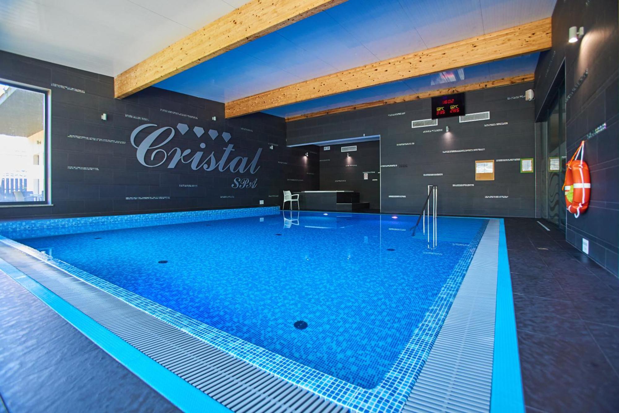 דז'ווירז'ינו Cristal Spa מראה חיצוני תמונה